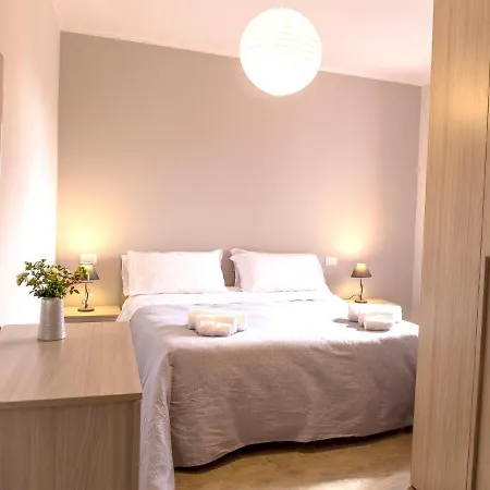 With 2 Bedrooms In With Wifi Διαμέρισμα Lamezia Terme